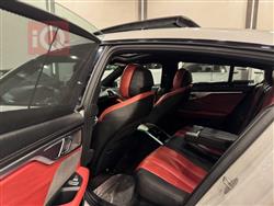 بي ام دبليو 8 الفئة